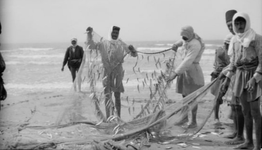 Palestinian fishermen in historical Palestine